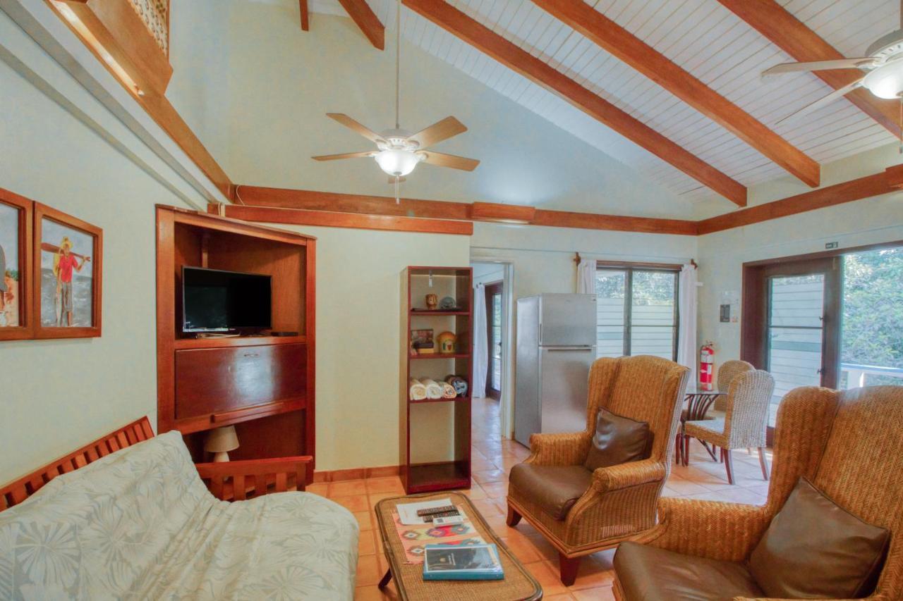 Condo #27 @ Beachside Villas Dangriga Dış mekan fotoğraf